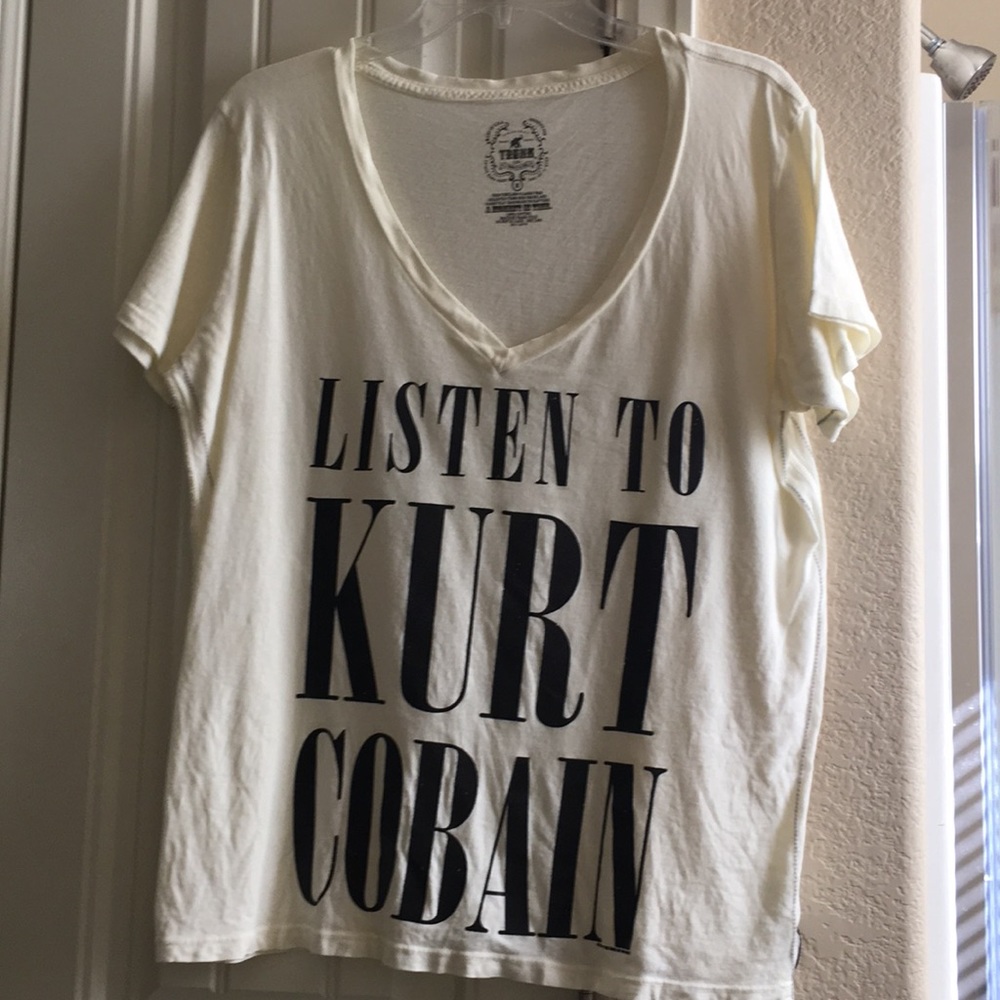 SOLD• {Trunk Ltd} Listen to Kurt Cobain V Neck • - Picture 2 of 5